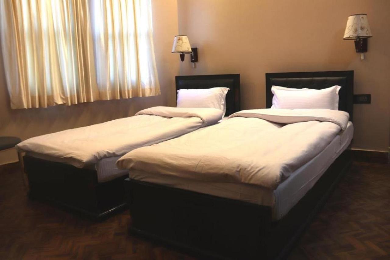 Rinchen Hotel Kathmandu Buitenkant foto