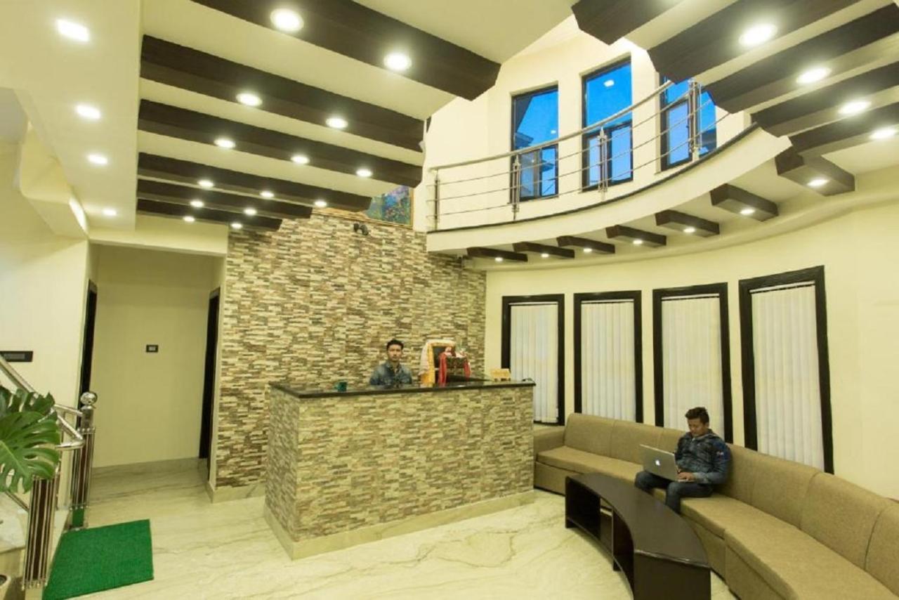 Rinchen Hotel Kathmandu Buitenkant foto